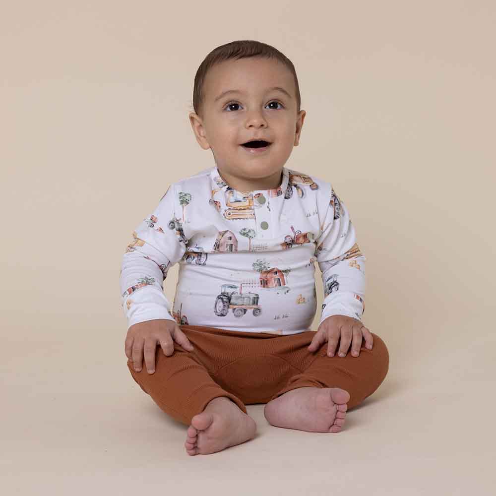 D&T Long Sleeve Organic Bodysuit